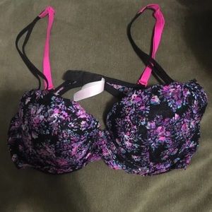Victoria’s Secret bra